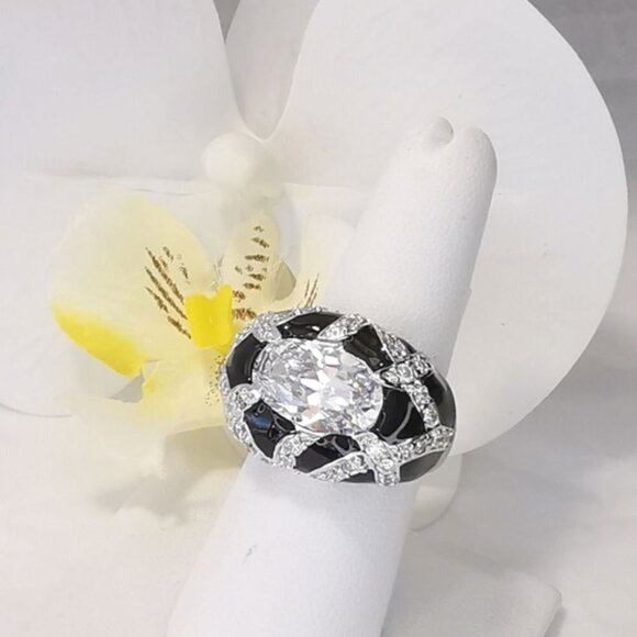 NWT exquisite black enamel dome ring with 5ct cz size 8 - Picture 1 of 9